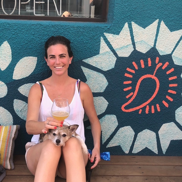 Meet your Posher, Olivia - Picture 1 of 1